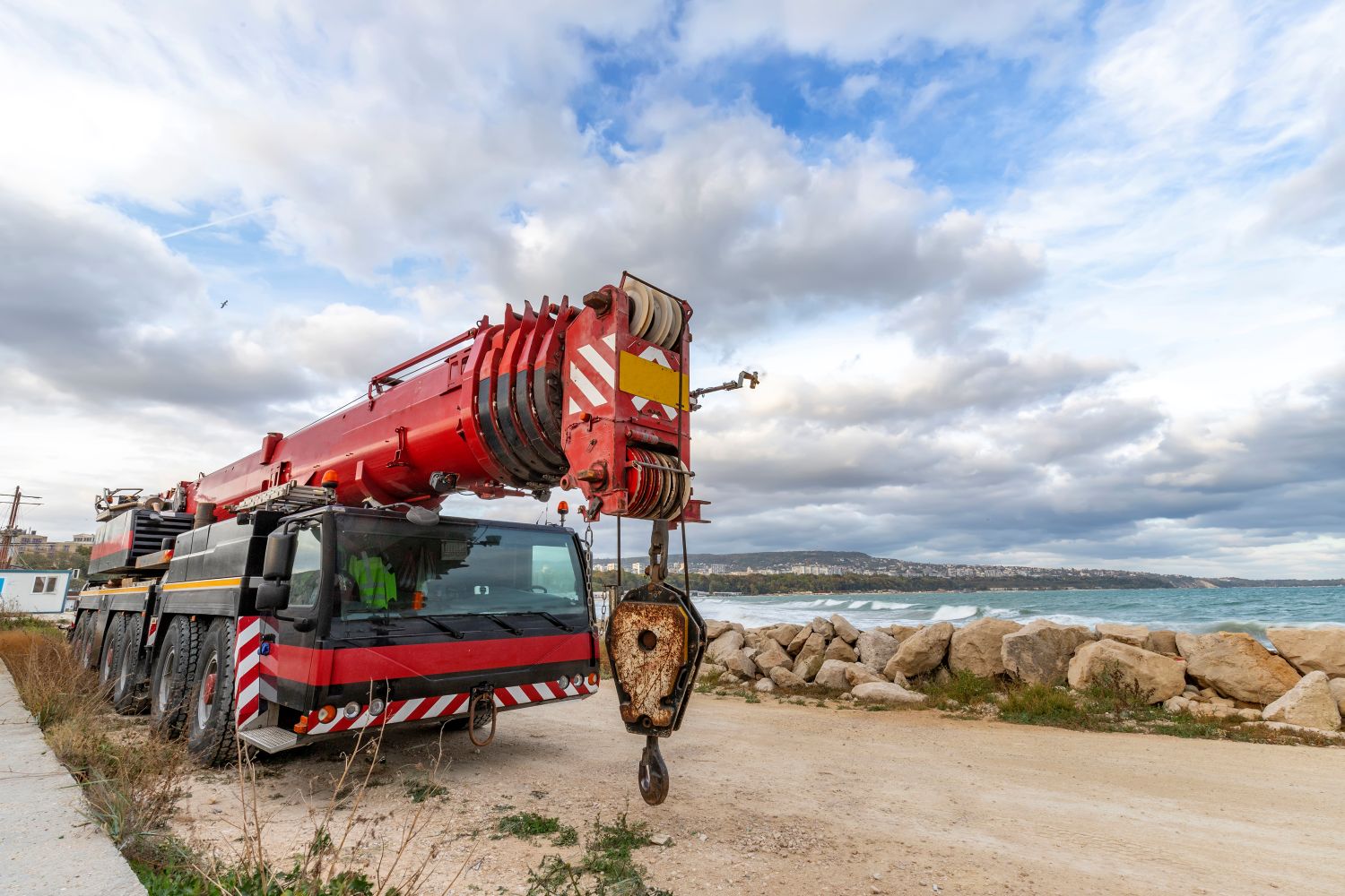mobile crane